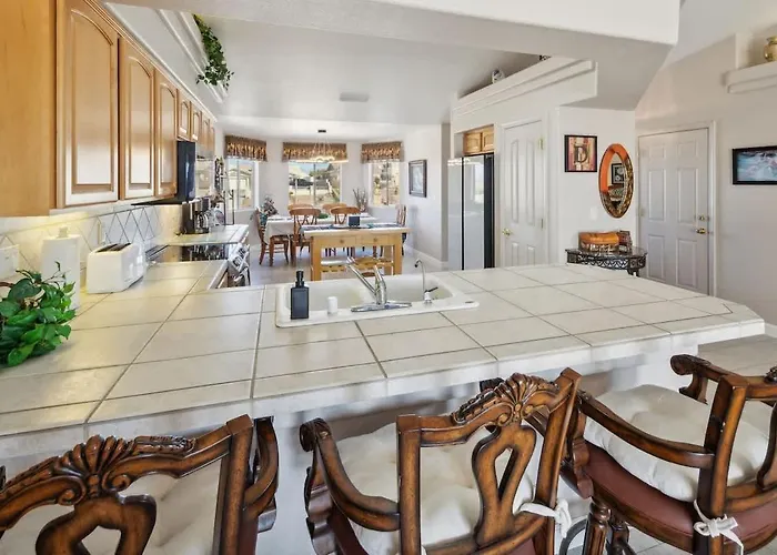 Havasu Hacienda - Pool Hot Tub Outdoor Kitchen *