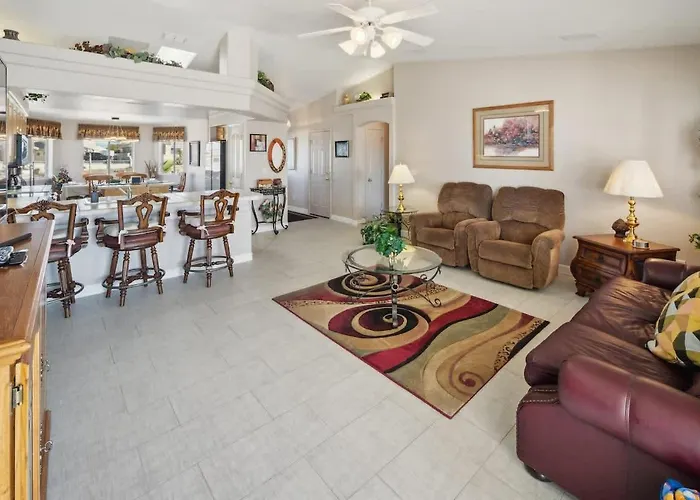 Holiday home Havasu Hacienda - Pool Hot Tub Outdoor Kitchen Lake Havasu City