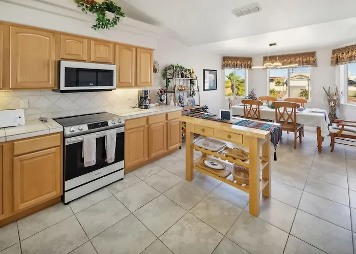 Havasu Hacienda - Pool Hot Tub Outdoor Kitchen * Lake Havasu City