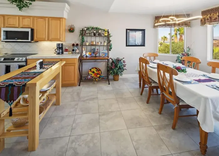 Havasu Hacienda - Pool Hot Tub Outdoor Kitchen