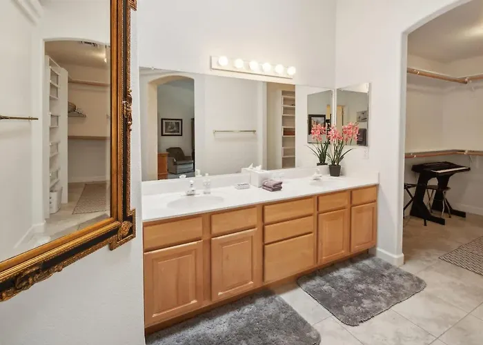 Havasu Hacienda - Pool Hot Tub Outdoor Kitchen * Lake Havasu City